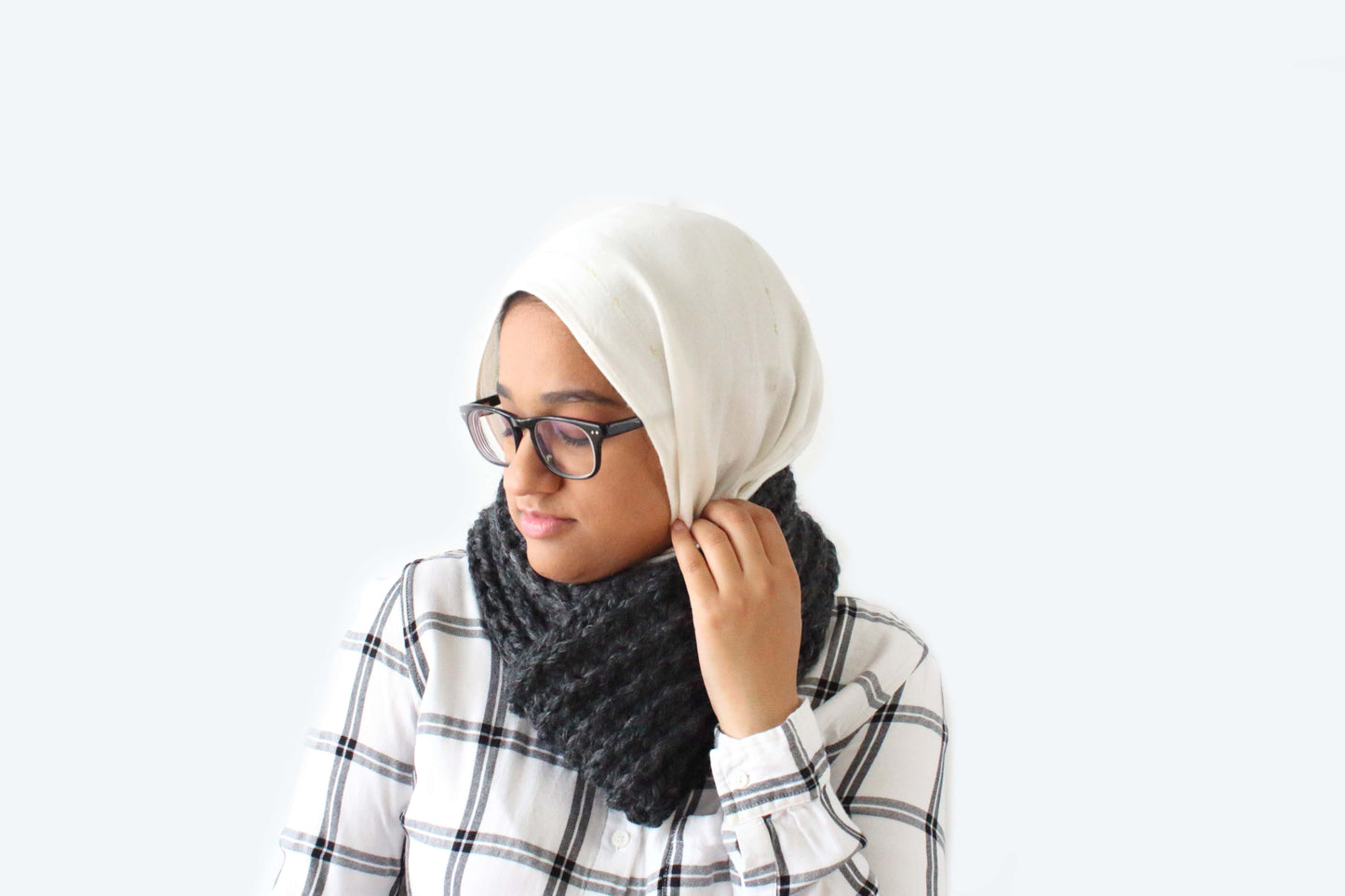 Claire Infinity Scarf - Crochet Pattern
