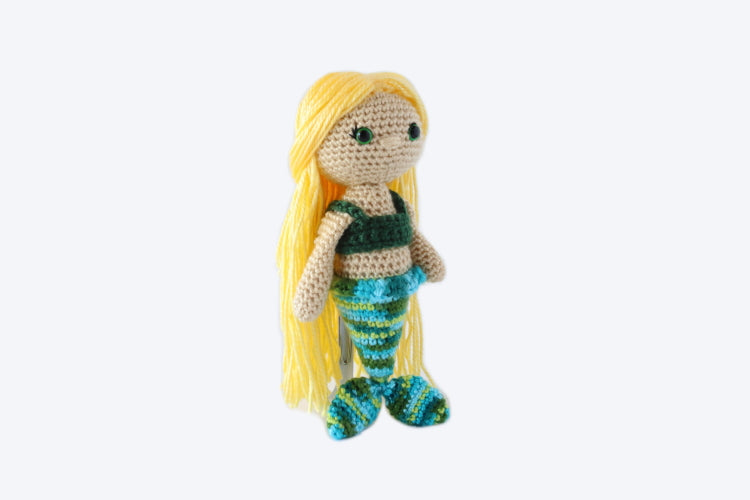 Melly the Mermaid Plushie - Crochet Pattern