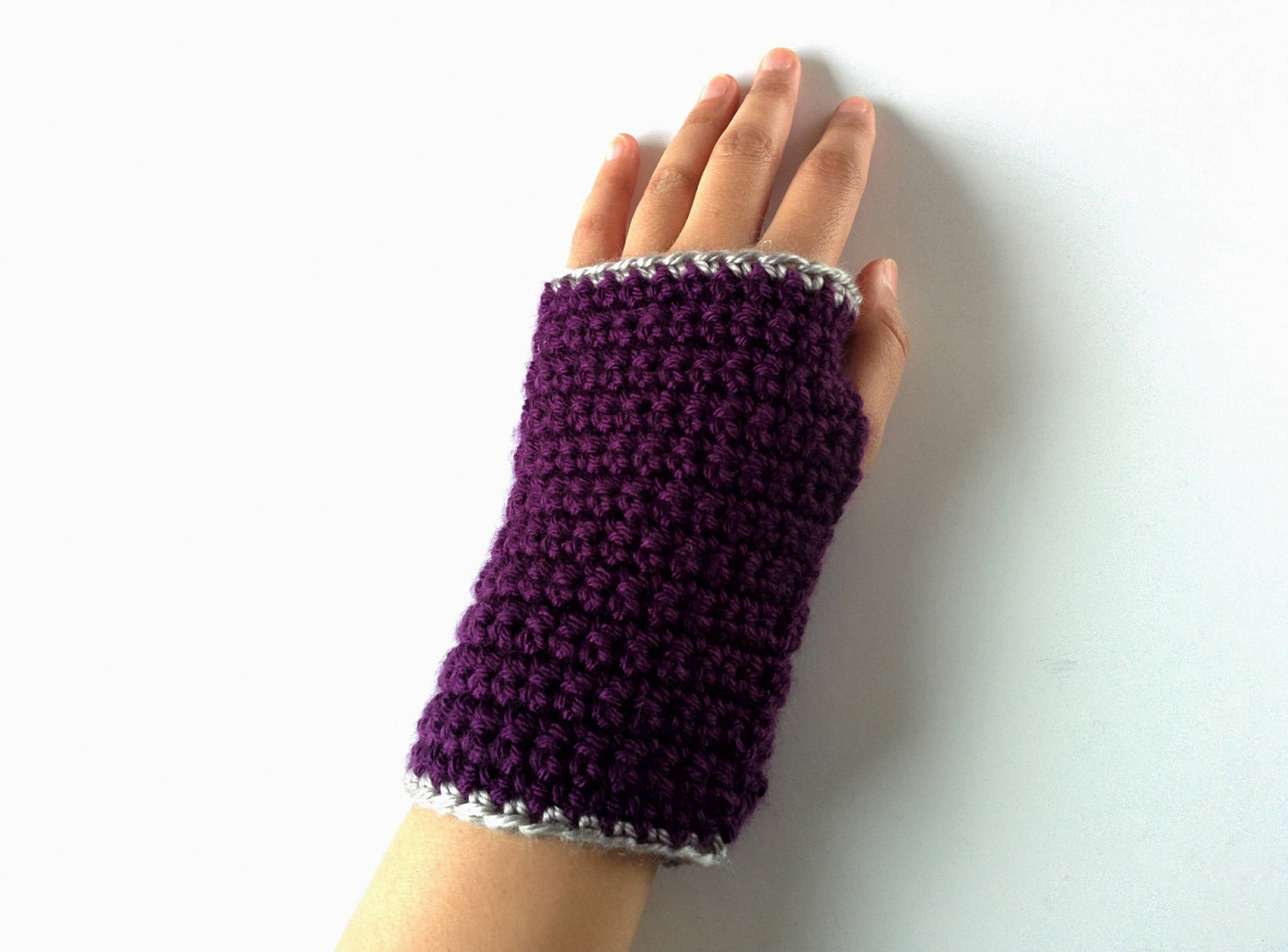 Fingerless Gloves - Crochet Pattern