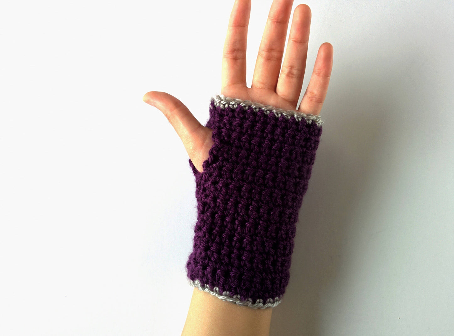 Fingerless Gloves - Crochet Pattern