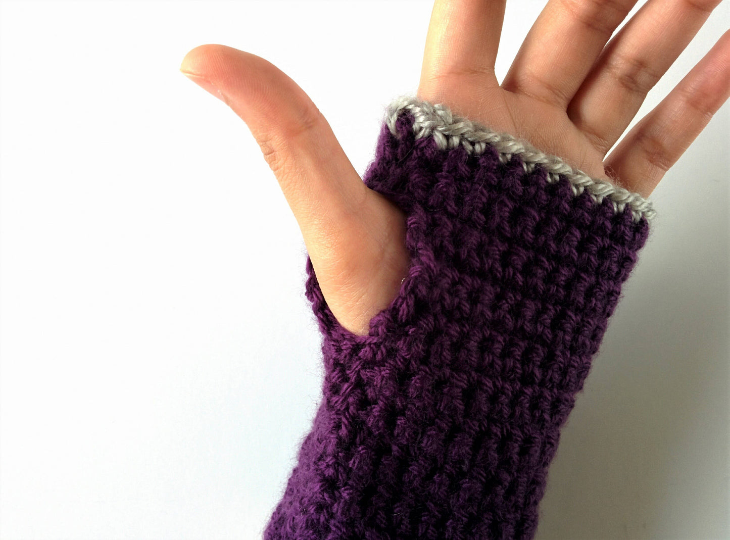 Fingerless Gloves - Crochet Pattern