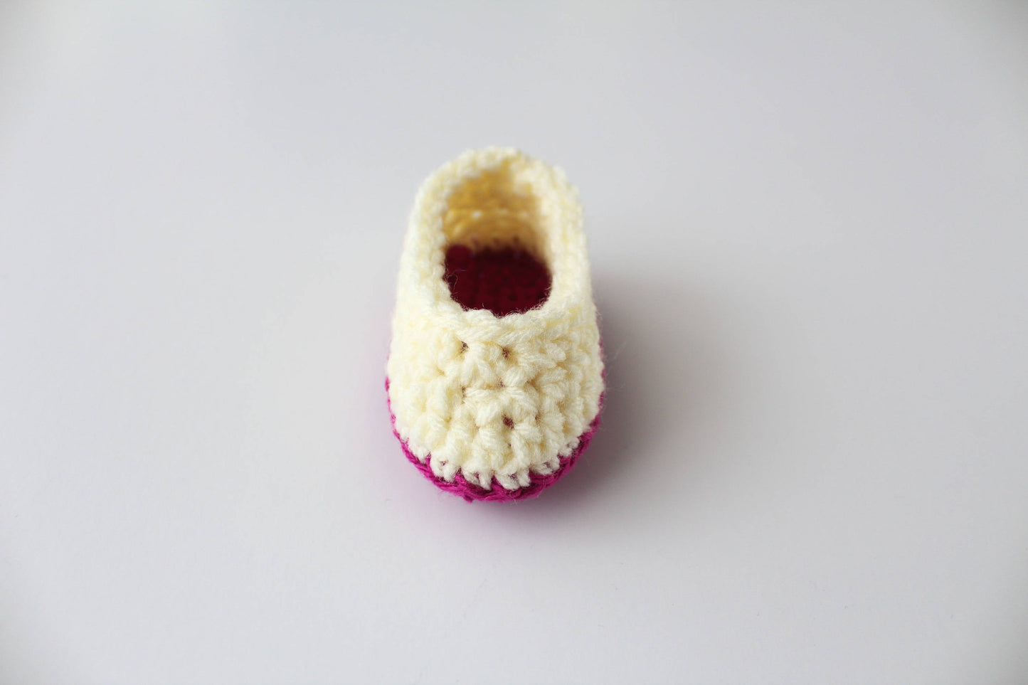 Sweetheart Booties  - Crochet Pattern