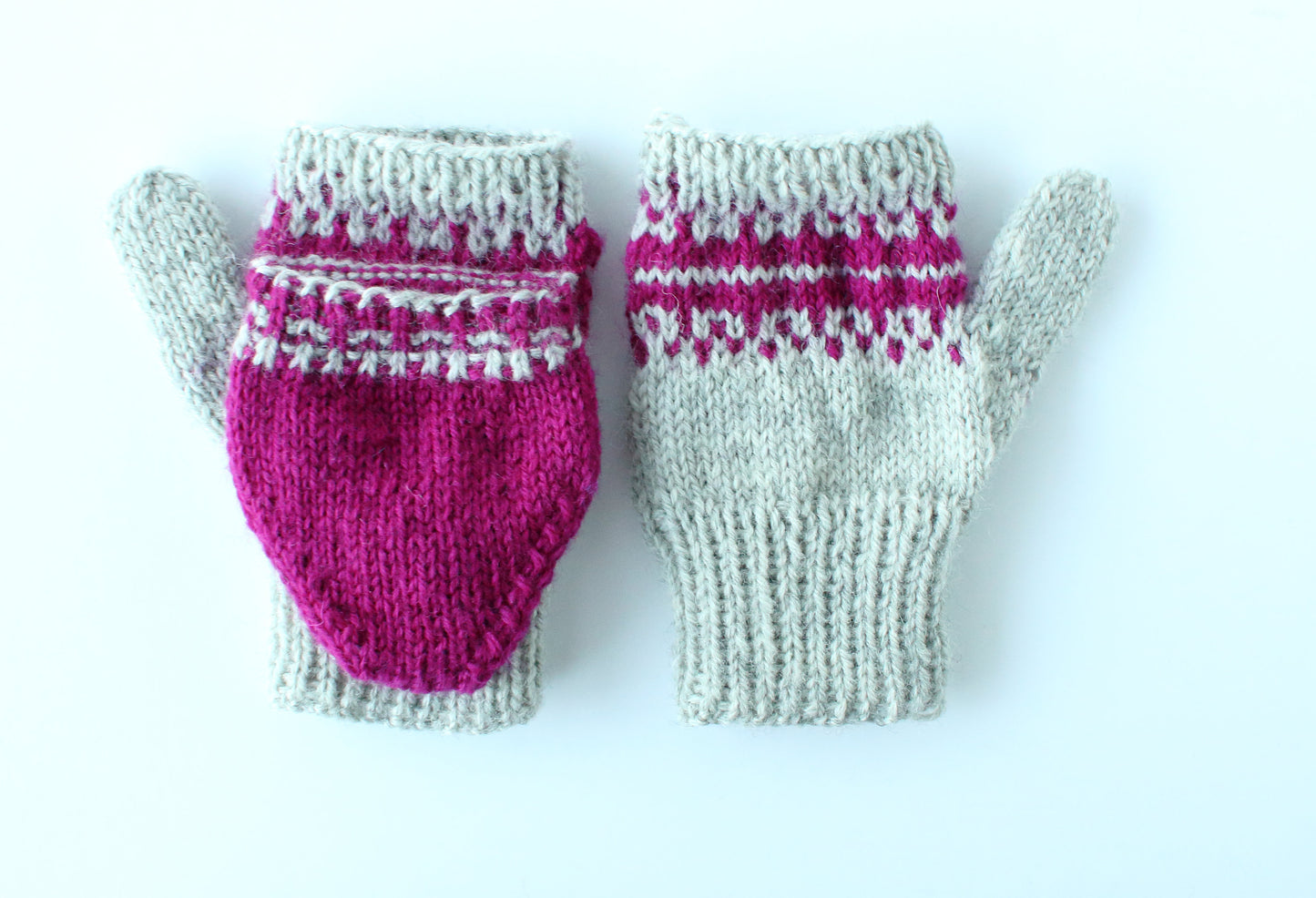 Saleha Convertible Gloves - Knitting Pattern