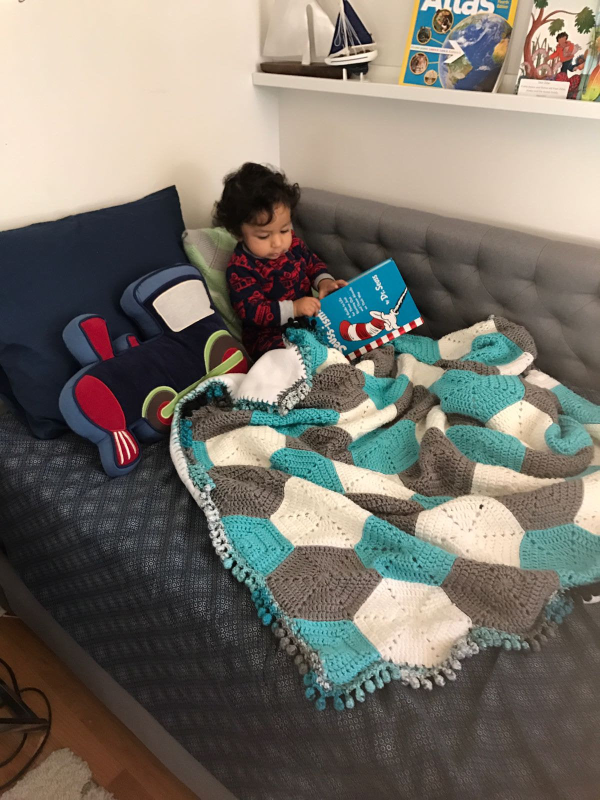 Hudson Baby Blanket - Crochet Pattern