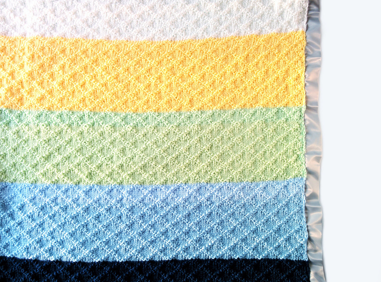Dina Baby Blanket - Knitting Pattern