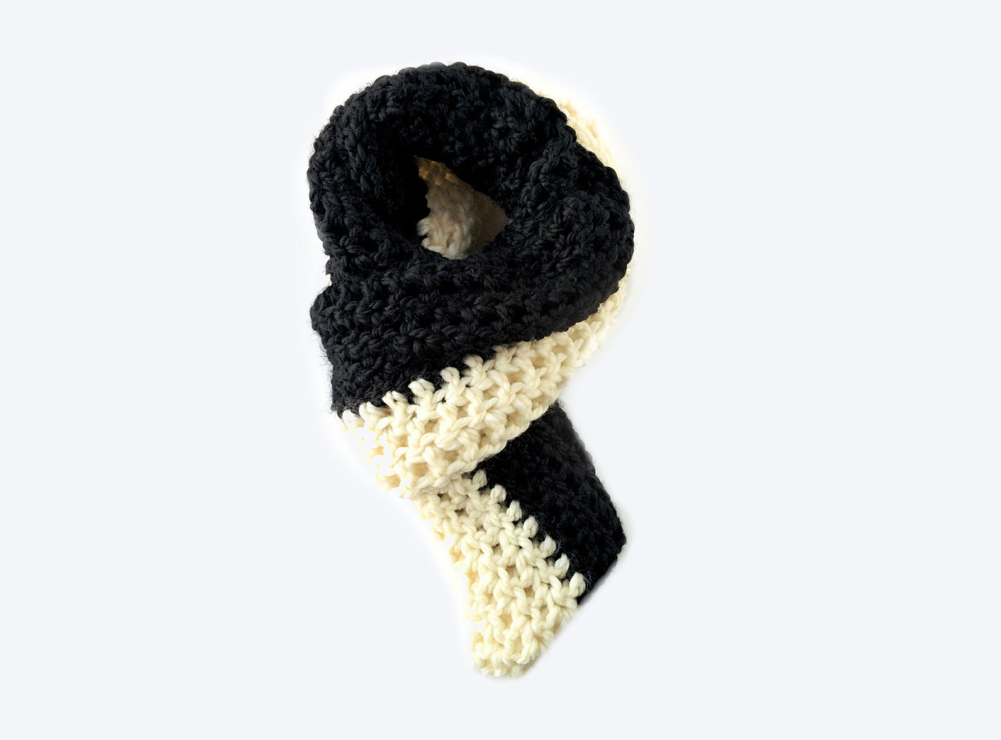 Cookies & Cream Scarf - Crochet Pattern