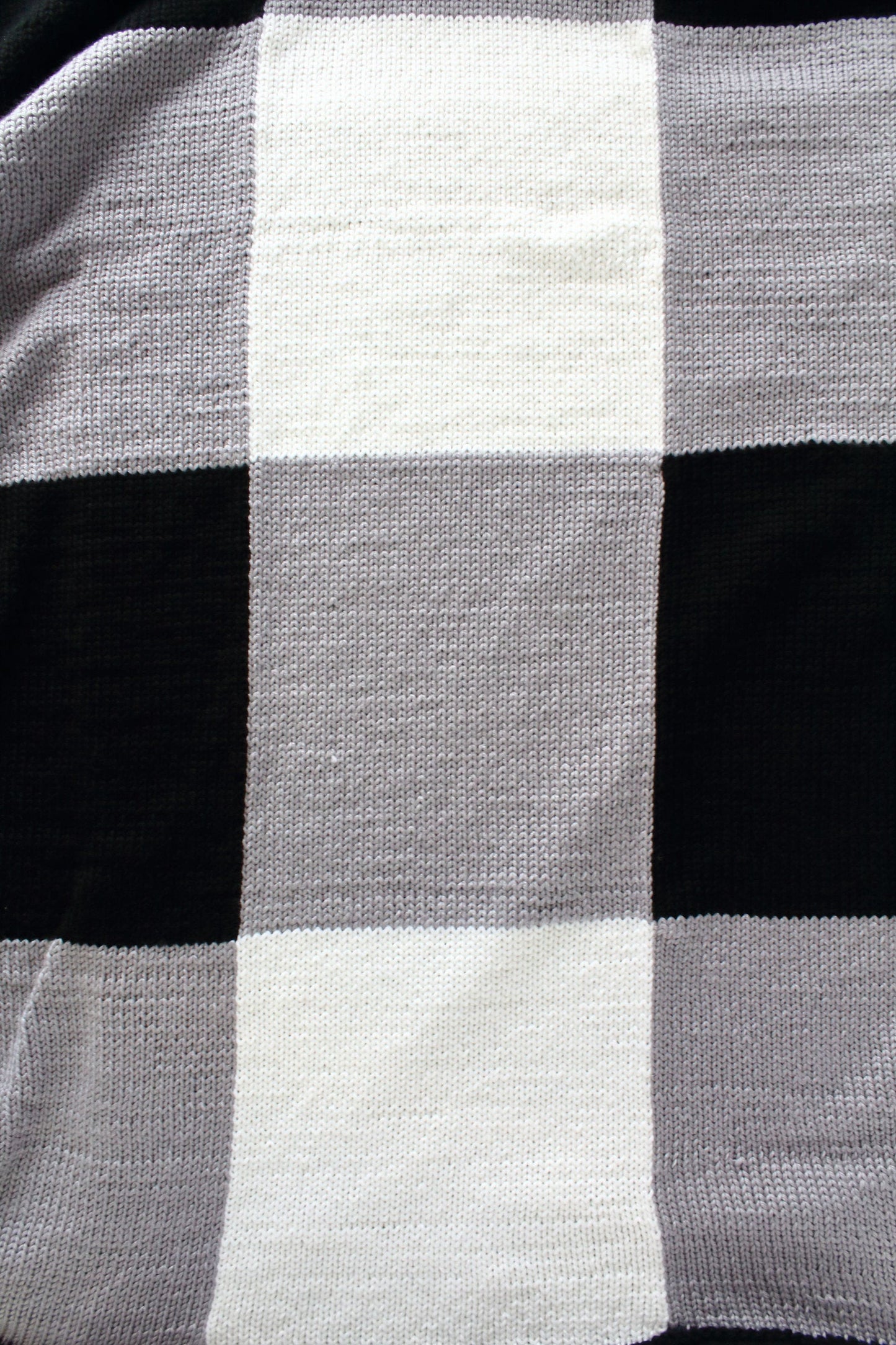 Ammara Throw Blanket - Knitting Pattern