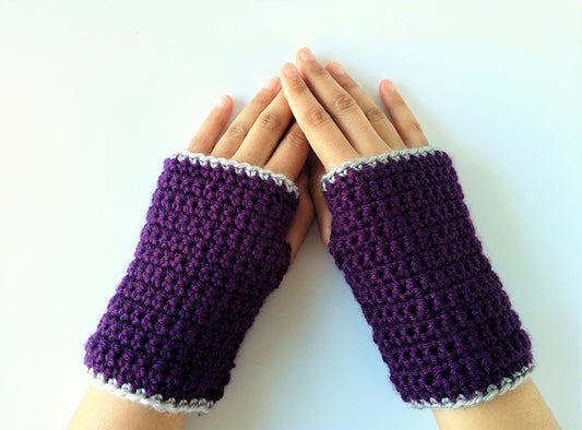 Fingerless Gloves - Crochet Pattern